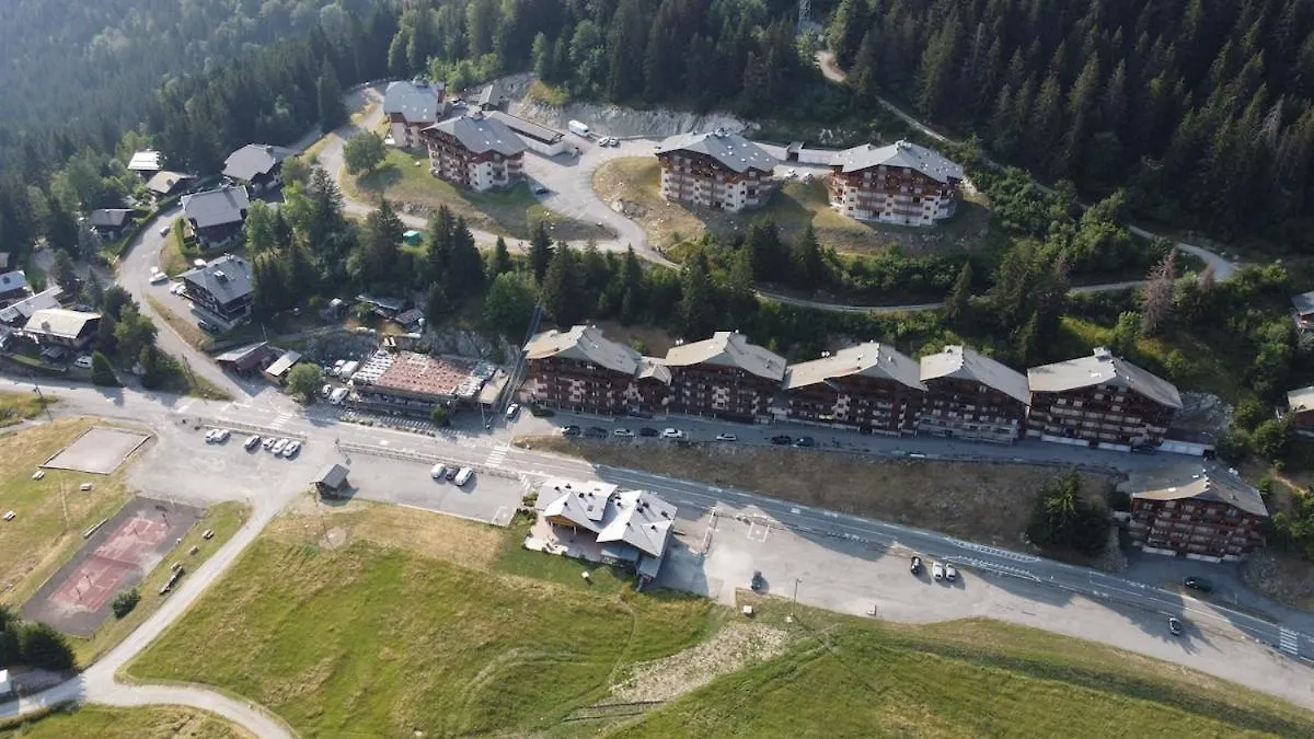 Le Pied Des Pistes, Studio 5 Pers, Balcon Sud Est, Vue Sur Les Montagnes Le Biot 0*,